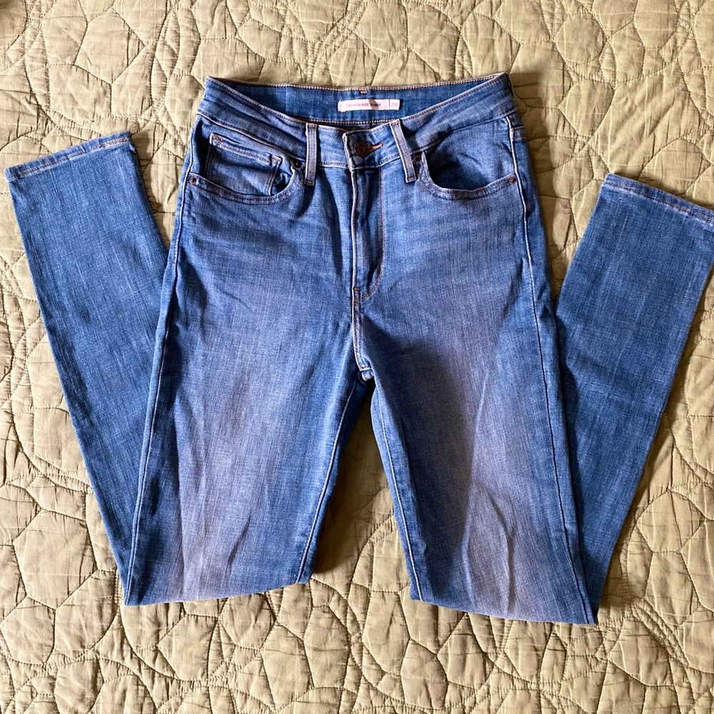 Levi’s High Rise Skinny Jeans